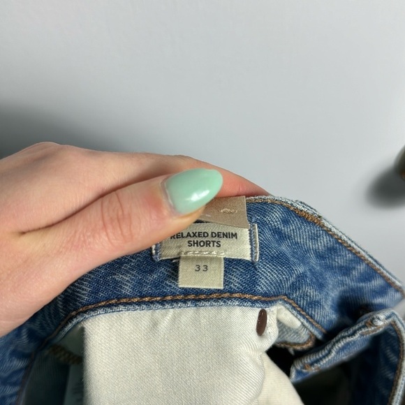 NWT Madewell Relaxed Destructed Edition Denim Shorts Size 33 - Picture 9 of 12